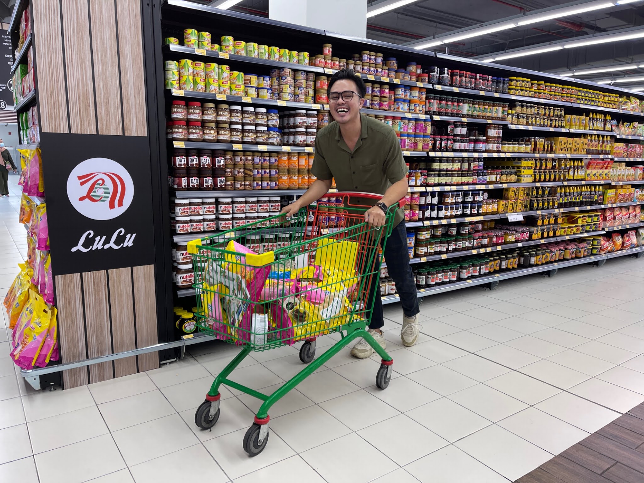 JUALAN MEGA RAYA DI SEMUA CAWANGAN LULU HYPERMARKET MALAYSIA, DISKAUN SEHINGGA 70%