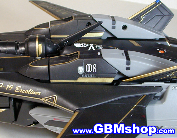 Yamato 1/60 25th Anniversary YF-19 Black Excalibur