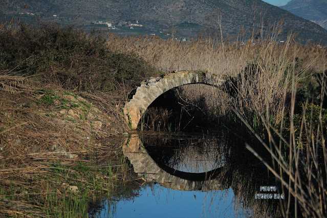 Ανακαλύφθηκε τυχαία στην Αργολίδα άθικτο πέτρινο γεφύρι της εποχής της τουρκοκρατίας