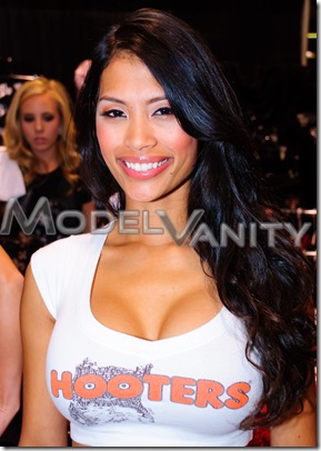 MV Hooters Contest So California OC Autoshow 2010