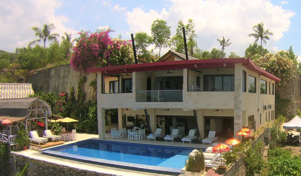 penginapan ada infinity pool di lombok