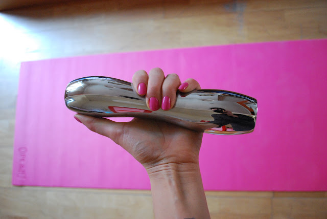 dumbbells, philippe starck, alias, design, workout, pink nails, basic pilates workout, spring