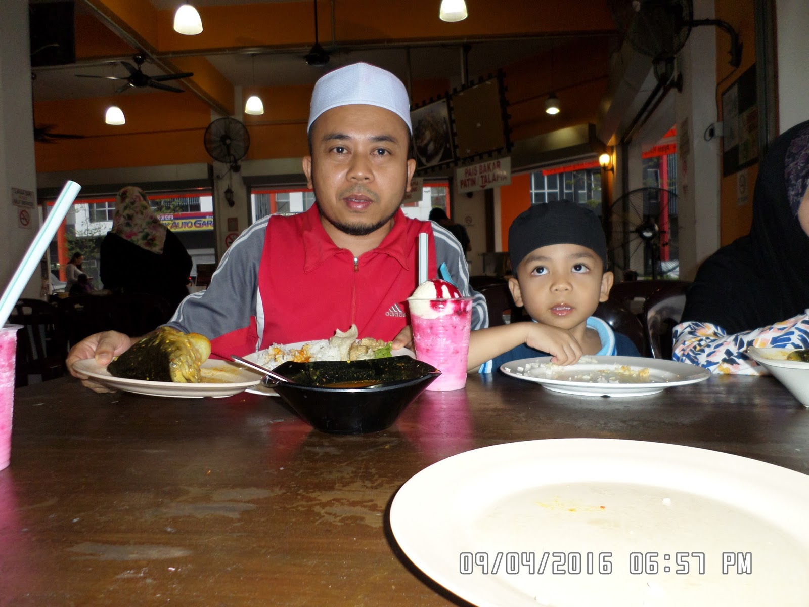 Jeehan al-Maliziy: Restoran Go'bang Maju Patin Tempoyak ...