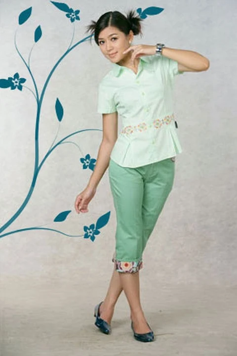Sexy Myanmar Model Eindra Kyaw Zin Casual Wear