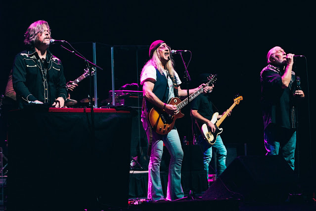 The Marshall Tucker Band at the Beacon Theatre on November 3 (photograph by Dana Pacifico)