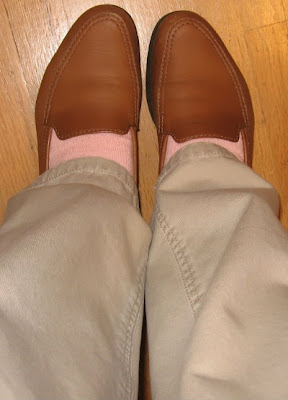 peach socks with loafers
