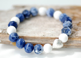 https://www.etsy.com/ca/listing/237658350/blue-and-white-bracelet-blue-sodalite?ref=shop_home_active_1&ga_search_query=sodalite