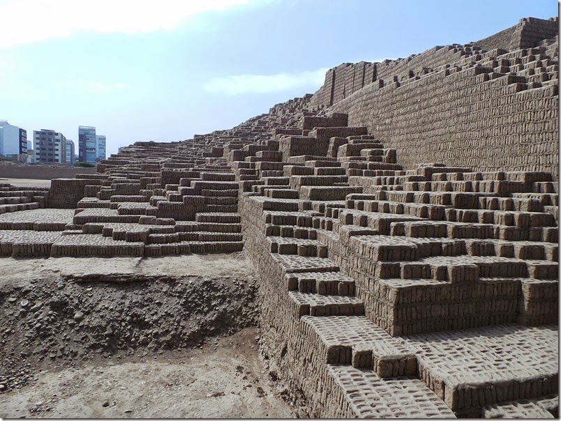 Huaca Pucllana