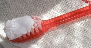 重曹で歯磨きすると 虫歯予防や進行を抑えるだけでなく虫歯の自然治癒に絶大な効果あり 無知は罪であり 知ろうとしないことはさらに深い罪である