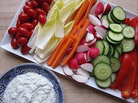 Creamy Herb Dip with Vegetables