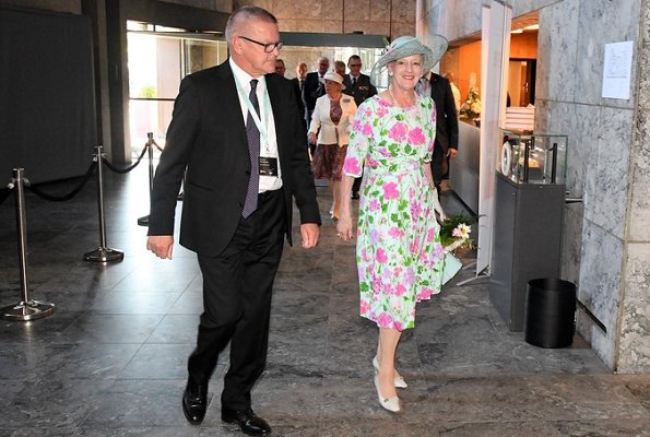 Queen Margrethe wore floral print summer dress at Danmarks Nationalbank's lobby at Havnegade. Crown Princess Mary, Princess Marie