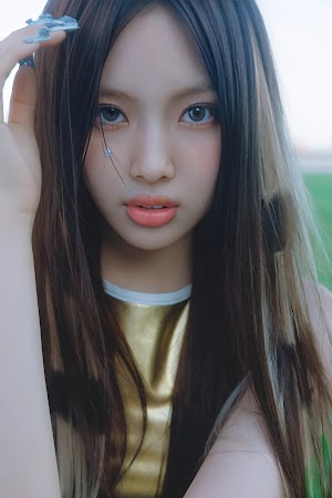 Hyein Wallpaper Kpop Images and Gifs Hyein Wallpaper Kpop Images and Gifs
