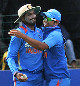 Harbhajan Singh wid raina