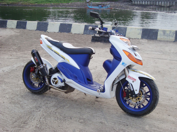 Modifikasi Motor Mio Sporty Bergaya Thailand Look 