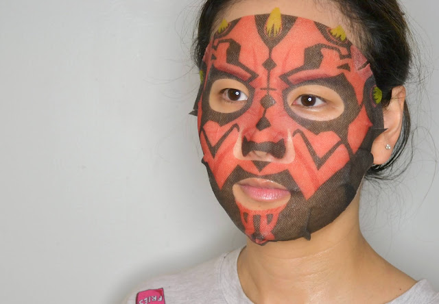 Darth Maul Star Wars Sheet Mask Selfie