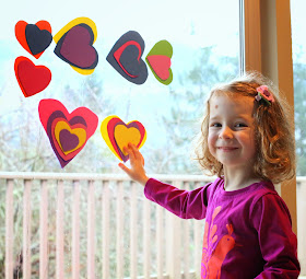 Make your own reusable heart window or bath art set - total cost around one dollar!  From Fun at Home with Kids