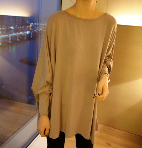 Loose Fit Shirt with Asymmetric Hem