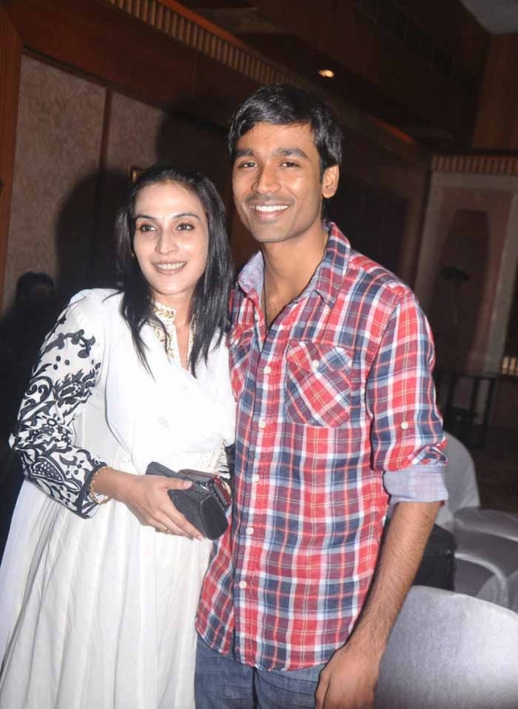 Dhanush Aishwarya In  Movie Why This Kolaveri Di Success Party Bash cinema gallery