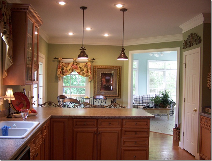 Kitchen lights 039