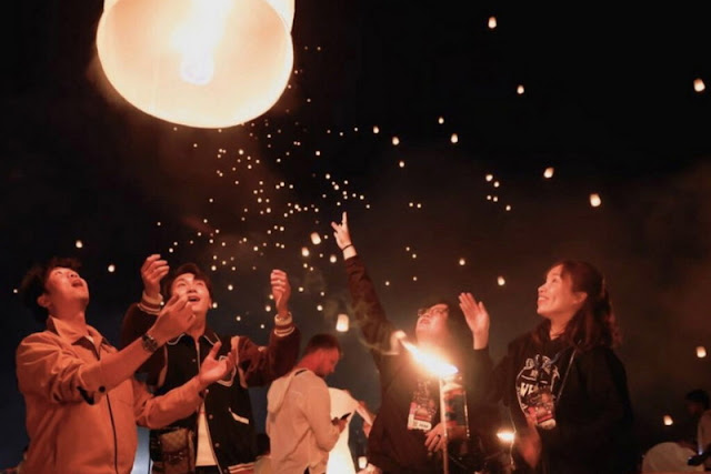 sky lantern festival 2023, yi peng lantern festival 2023, yi peng 2023, lantern festival 2023, chiang mai lanterns, CAD khomloy 2023, chiang mai yi peng lantern festival 2023