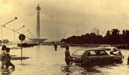 10 Foto  Banjir Jakarta Sejak Jaman  Belanda