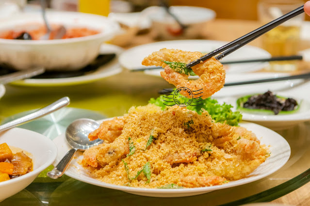 Seasoned Fresh Eels Dishes by PUTIEN Gurney Paragon, Malaysia