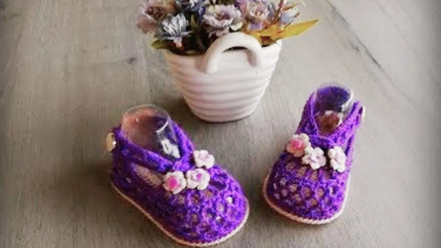 CREA ACCESORIOS PARA LOS PEQUES Teje unas Lindas Zapatillas de Princesa a Crochet