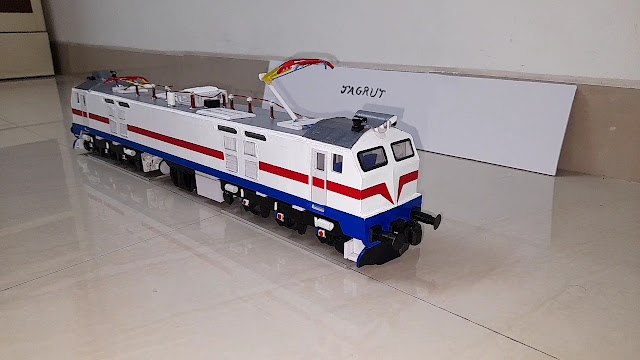 HOG WCAM locomotive Model