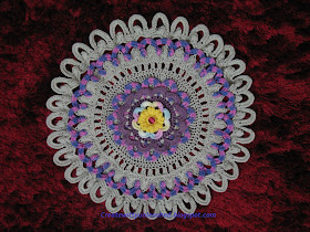 crochet doily in beige1