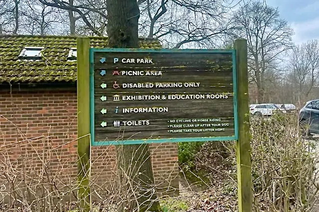 Norsey Woods car park and sign