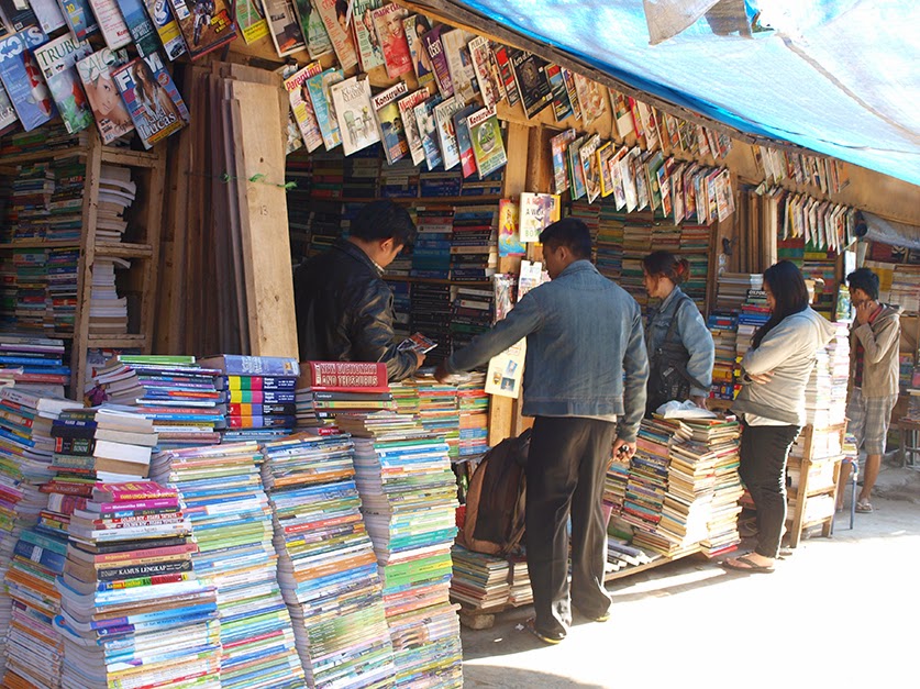 Minimnya Toko Buku Bekas  di  Bali  JEJAK CERITA WISATA