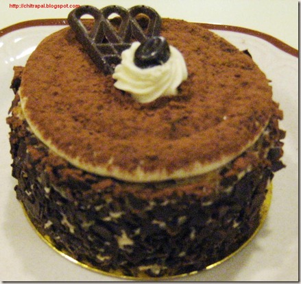 Chitra Pal Tiramasu Cake