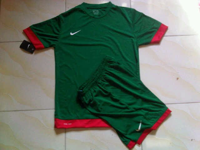 Setelan Nike Timnas Indonesia - L Sports