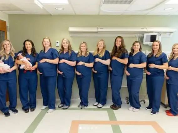 Gazab अमेरिका के हॉस्पिटल की दर्जन भर नर्स एकसाथ हुई गर्भवती..