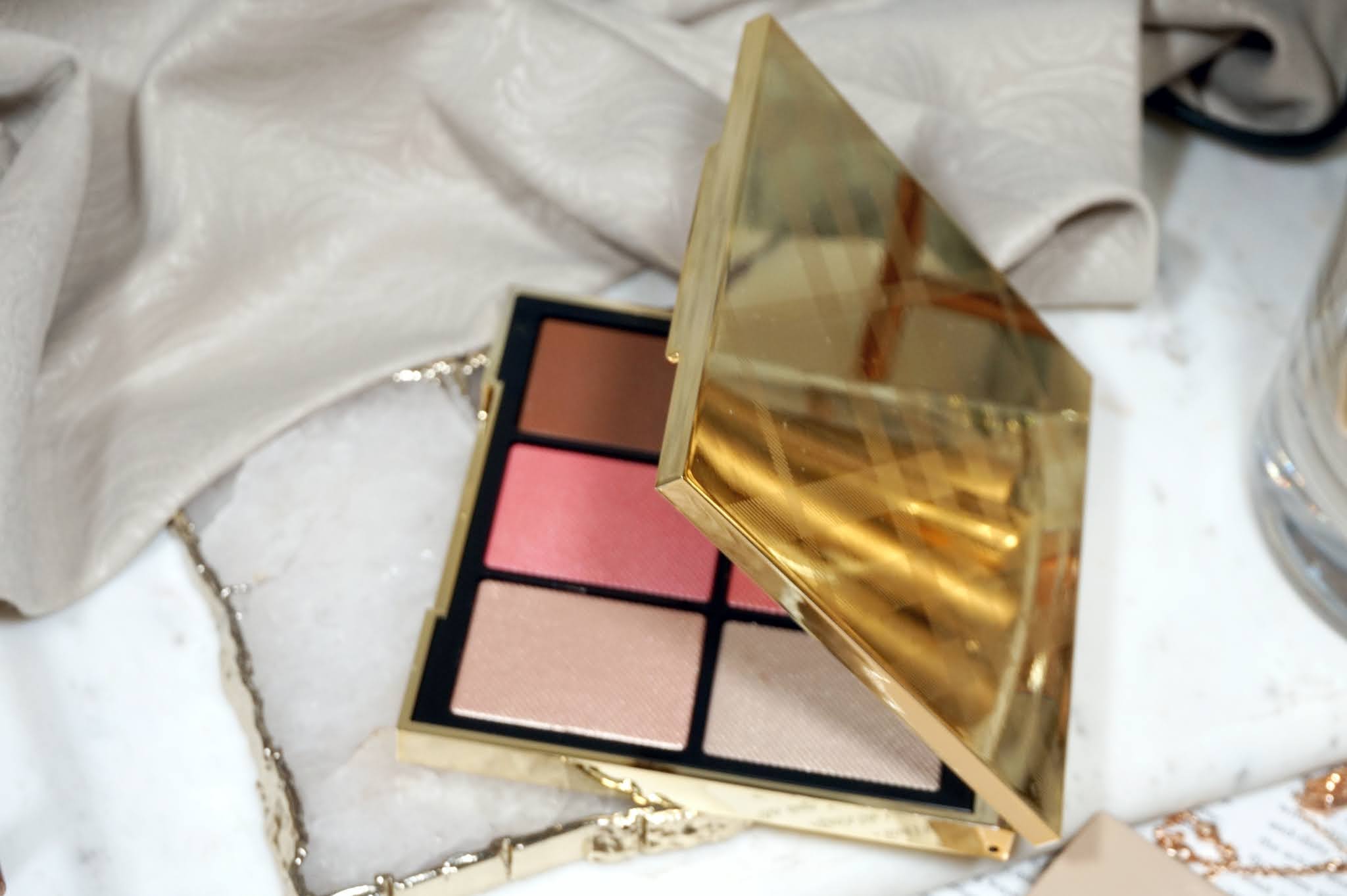 Burberry Essentials Glow Palette - 02 Medium to Dark Review and Swatches