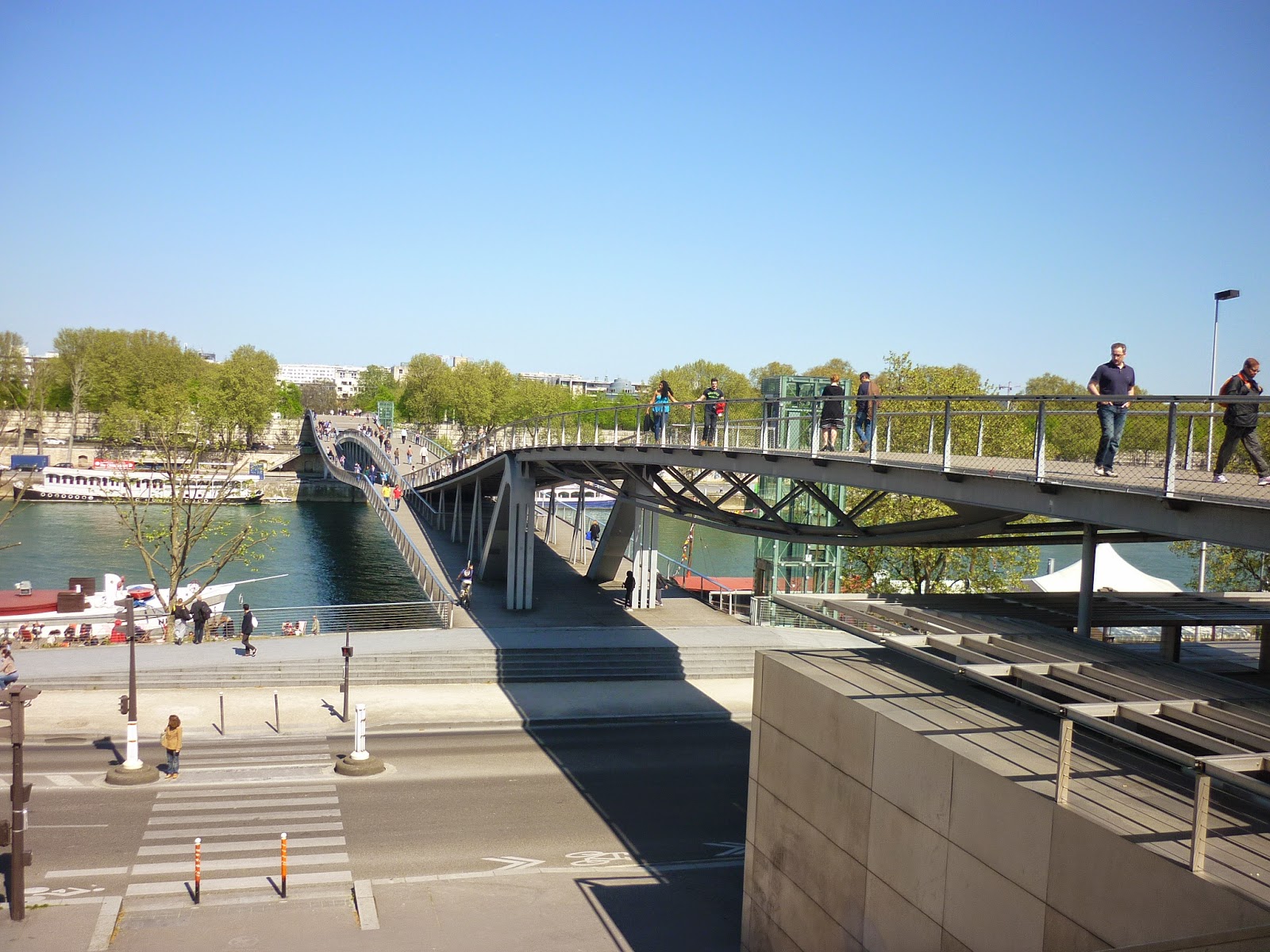 Aquarelle A Paris ﾊﾟﾘで水彩画 ｼﾓｰﾇ ﾄﾞ ﾎﾞｰｳﾞｫﾜｰﾙ橋 Le Pont De Simone De Beauvoir