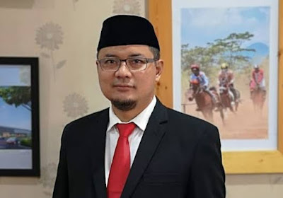 Kepala Dinas Kominfo Kuningan, DR Wahyu Hidayah