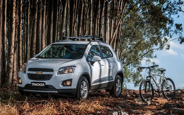 carro tracker chevrolet 2014