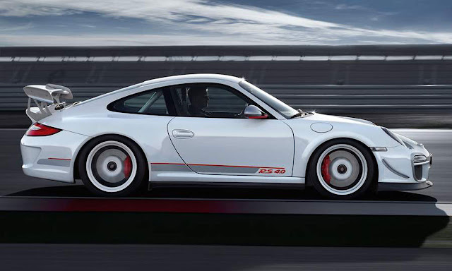 New photos of the Porsche 911 GT3 RS 4.0 Limited Edition