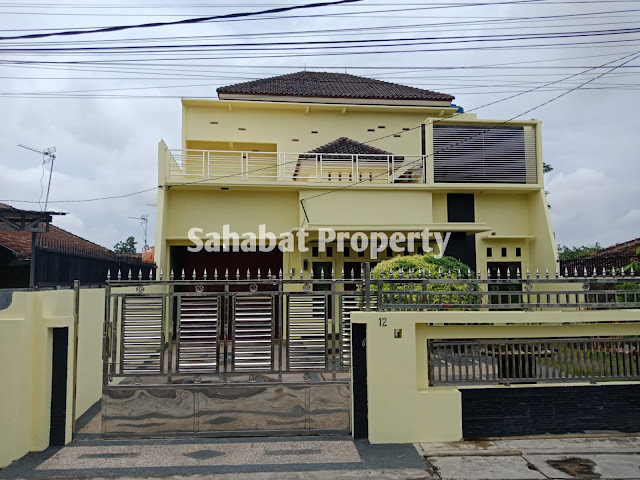 Cari Properti Lampung - dijual cepat rumah mewah di tanjung karang Barat, bandar Lampung