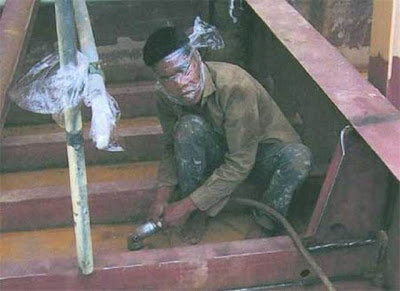 The Most Dangerous Jobs in the World Seen On www.coolpicturegallery.net