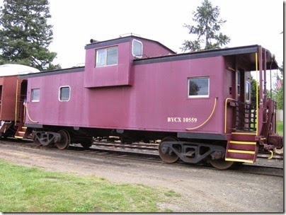 IMG_6537 BYCX Caboose #10559 at Yacolt on May 27, 2007