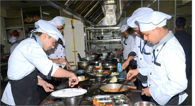 Hotel Management Course in Delhi – Makes a Successful Chef