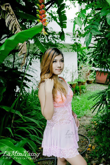 attractive outdoor portrait maw phoo maung