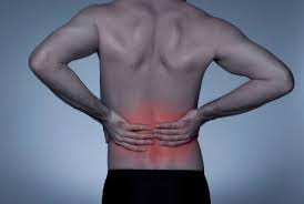 5 cara mengobati sakit pada pinggang belakang 