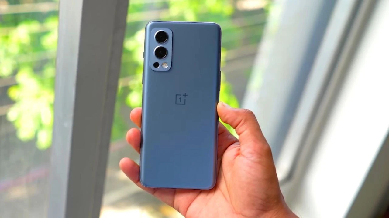 OnePlus Nord 2 Gets October 2023 Security Update