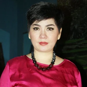 Dewinta Bahar - KapanLagi.com, Dewinta - WowKeren.com, Biodata Dewinta Bahar - Anak Dewinta Bahar | Oktavita.Com