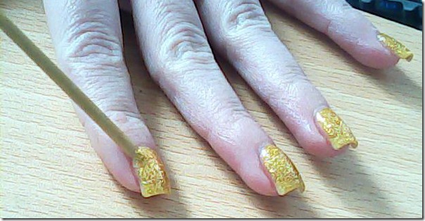 Essence peel off base coat