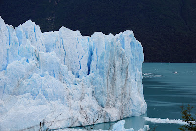 Perito Moreno: Avec un Bateau pour se rendre compte de la taille