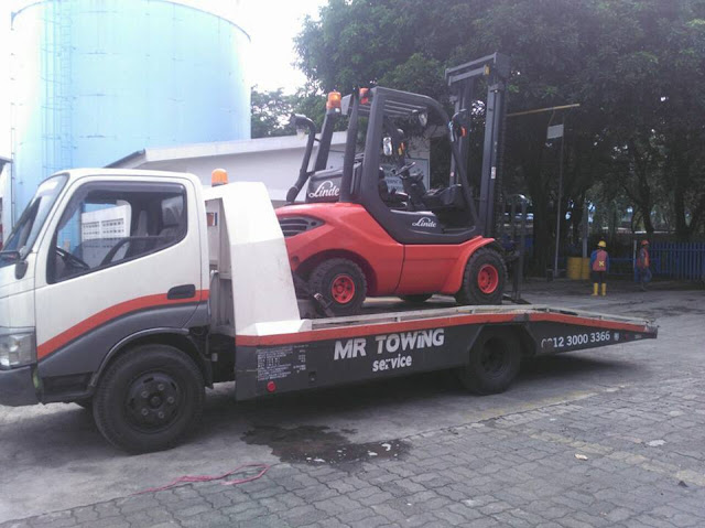 jasa mobil derek lumajang